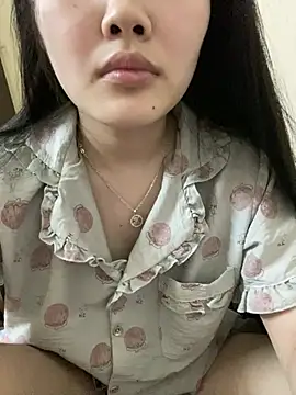 Snapshot of Xu_Xubaby chatting on 02-28-26, 06:20 Xu Xubaby online show from 02-28-26, 06:20