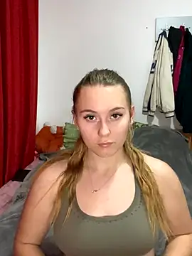 HeiligeJulia online show from 01-06-26, 09:39