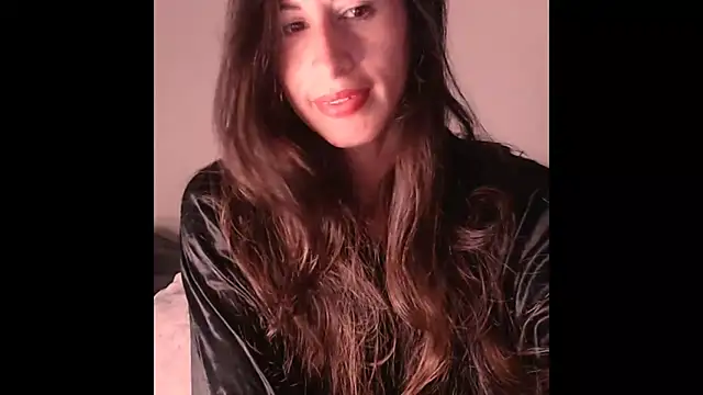 Snapshot of NathaSlave chatting on 05-09-26, 11:04 NathaSlave online show from 05-09-26, 11:04