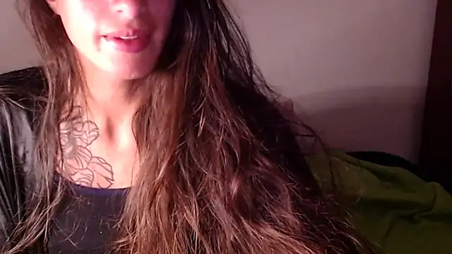 Snapshot of NathaSlave chatting on 05-29-26, 09:18 NathaSlave online show from 05-29-26, 09:18