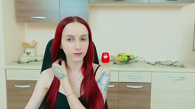 Julia Jae online show from 03-12-26, 07:14