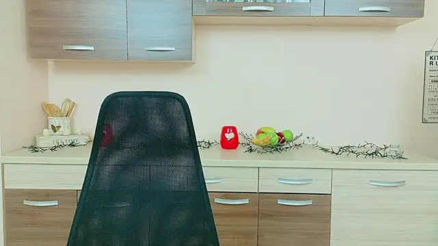 Julia Jae online show from 03-14-26, 06:41