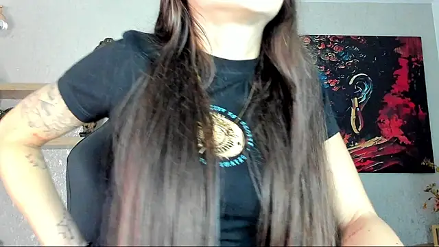 aitana baker  online show from 02-20-26, 03:25