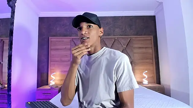 JulienSaint online show from 09-19-25, 11:44