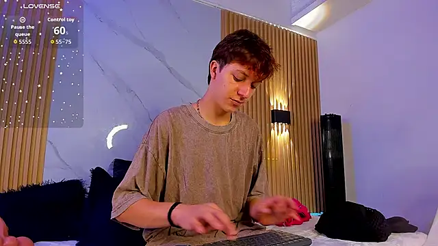 IM DAREN online show from 09-30-25, 12:32