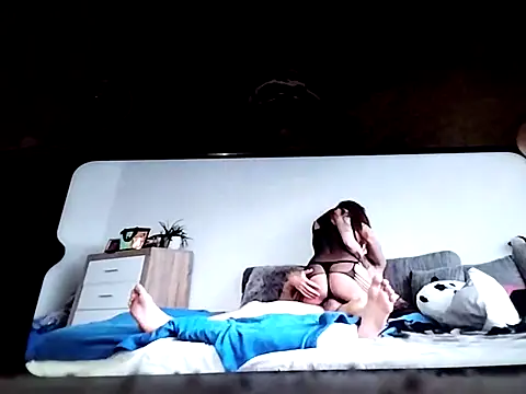 beda gergo online show from 10-20-25, 11:05