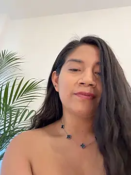 Ariana2017 online show from 06-19-26, 12:37