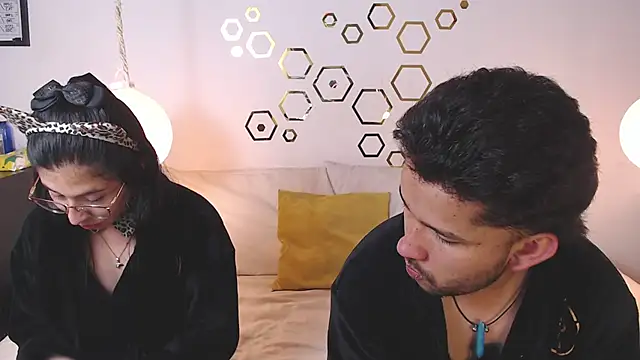 Snapshot of Provincute chatting on 11-30-25, 04:16 Provincute online show from 11-30-25, 04:16