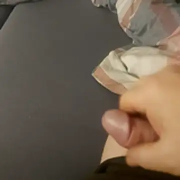 Snapshot of nikfu274 chatting on 03-10-26, 10:37 nikfu274 online show from 03-10-26, 10:37