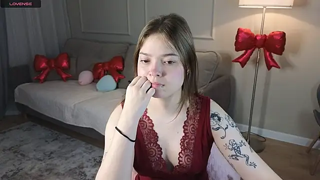 patriciapink online show from 03-08-26, 03:32