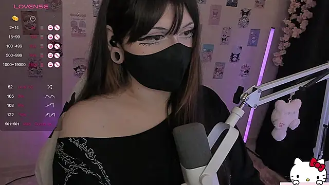 -Nanamin- online show from 05-27-26, 01:57