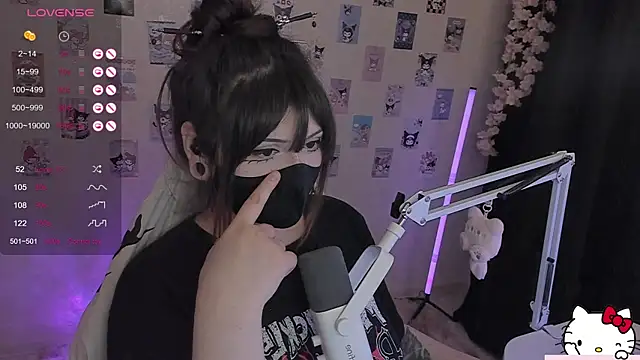 -Nanamin- online show from 05-29-26, 11:58