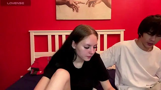 flowerscouple online show from 09-30-25, 04:06