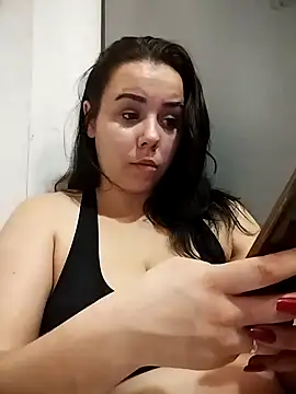 Snapshot of CutieMarine chatting on 11-03-25, 09:16 CutieMarine online show from 11-03-25, 09:16