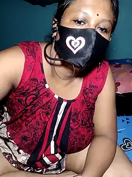 Snapshot of Hotty-rosni chatting on 09-08-25, 11:15 Hotty-rosni online show from 09-08-25, 11:15