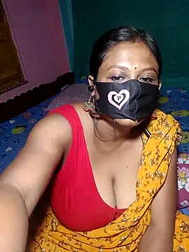 Snapshot of Hotty-rosni chatting on 09-27-25, 11:21 Hotty-rosni online show from 09-27-25, 11:21