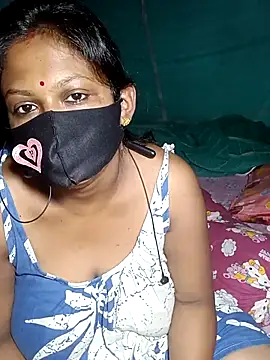 Snapshot of Hotty-rosni chatting on 10-07-25, 11:24 Hotty-rosni online show from 10-07-25, 11:24