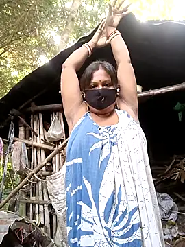 Hotty-rosni online show from 11-13-25, 02:21