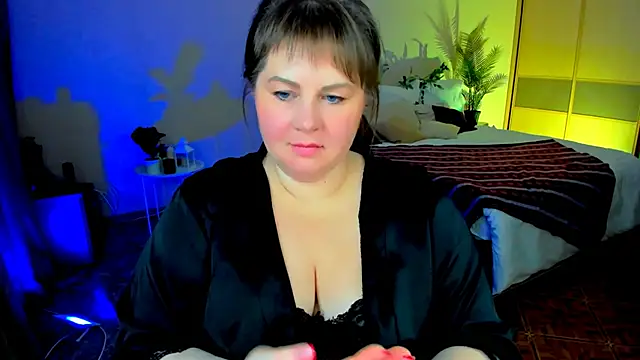 Snapshot of CrystaalStaar chatting on 01-18-26, 08:45 CrystaalStaar online show from 01-18-26, 08:45