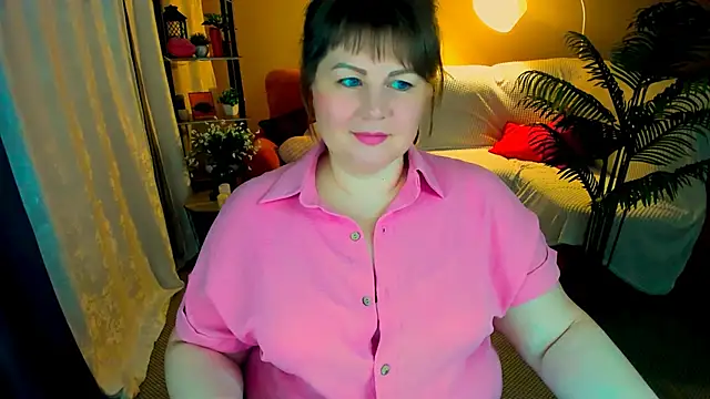 Snapshot of CrystaalStaar chatting on 03-04-26, 07:42 CrystaalStaar online show from 03-04-26, 07:42