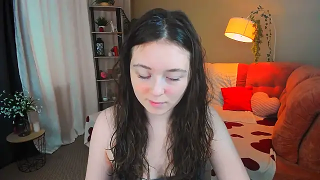 AlluringLookk online show from 08-05-26, 10:18