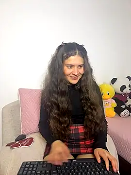 Snapshot of Emilyybennet_ chatting on 10-09-25, 09:46 Emilyybennet  online show from 10-09-25, 09:46