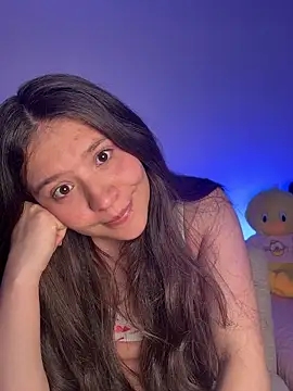 Snapshot of Emilyybennet_ chatting on 06-23-26, 03:04 Emilyybennet online show from 06-23-26, 03:04