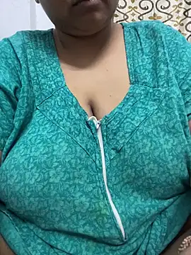 Miss Kavya  online show from 09-16-25, 02:40