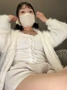 Snapshot of ms_suzuka chatting on 10-16-25, 12:11 ms suzuka online show from 10-16-25, 12:11