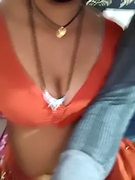 Love-pari077 online show from 11-18-25, 03:05