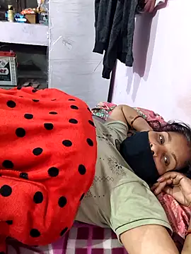 Love-pari077 online show from 12-21-25, 01:24