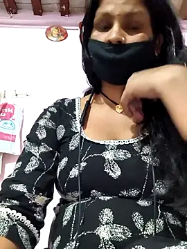 Love-pari077 online show from 04-27-26, 04:43