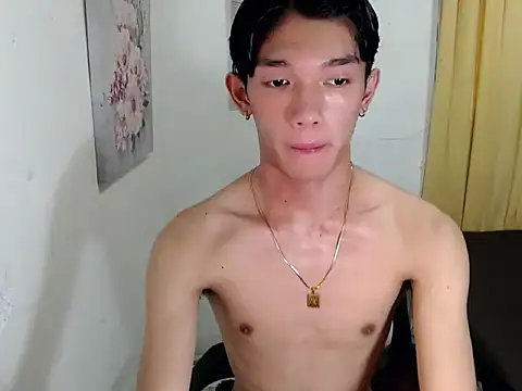 fuckerfriendsxx online show from 11-24-25, 04:12