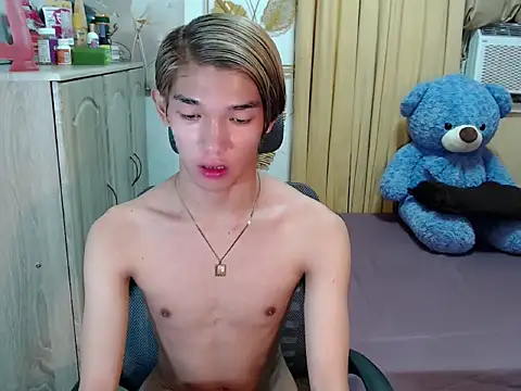 fuckerfriendsxx online show from 06-03-26, 02:19