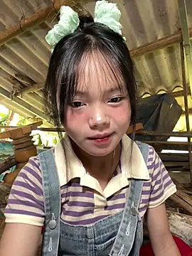 AdamLazis online show from 10-19-25, 01:06