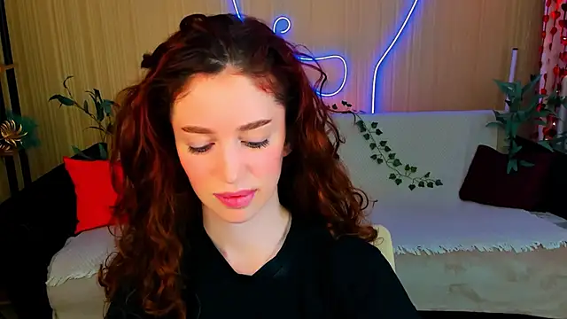 ChristinaConteeree online show from 03-27-26, 07:35