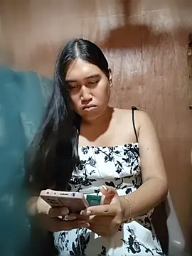 Snapshot of Romantic_Sabrina chatting on 05-19-26, 01:56 Romantic Sabrina online show from 05-19-26, 01:56