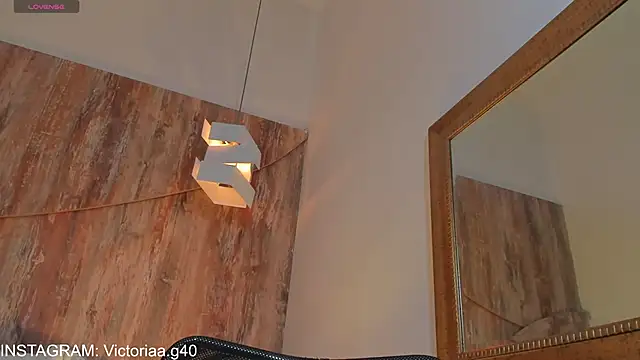 victoria giraldo online show from 11-09-25, 03:05