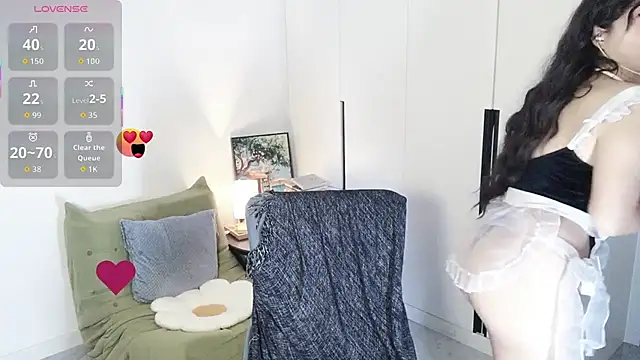 Emmaq996 online show from 10-05-25, 03:05