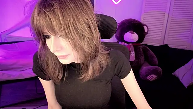 CrystallBloom online show from 04-07-26, 01:28