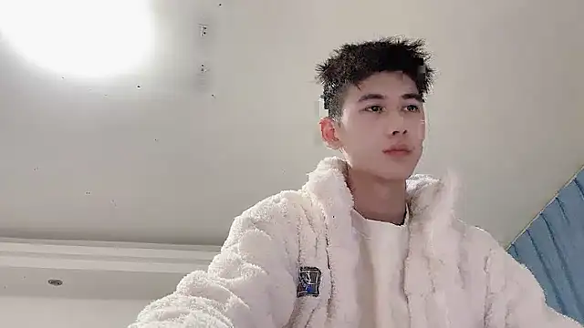 xiaojie2563 online show from 01-11-26, 12:10