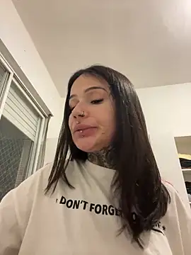 sereiaruiva99 online show from 05-19-26, 03:02