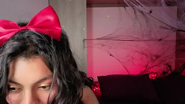 Candela    online show from 11-01-25, 03:41