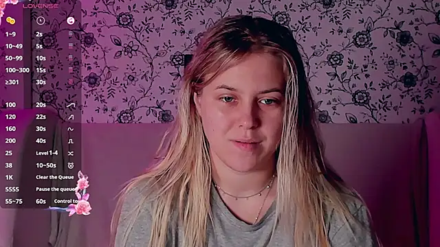 AngelAnty online show from 11-29-25, 01:14