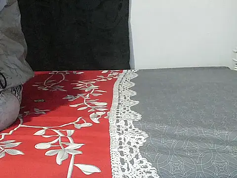 angelainparis28 online show from 11-05-25, 06:02