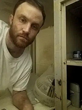 Snapshot of Zig97495 chatting on 11-03-25, 02:46 Zig97495 online show from 11-03-25, 02:46