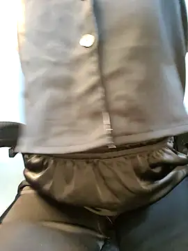 Bee sweet online show from 11-28-25, 07:38