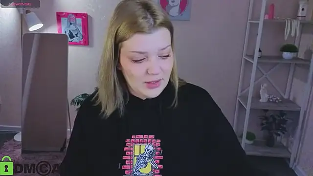 Michele Greenn online show from 03-14-26, 01:12