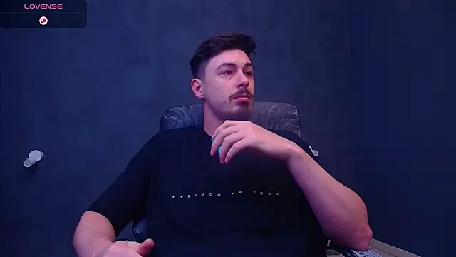 EnzoRace online show from 11-22-25, 05:39