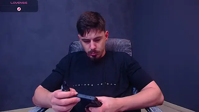 EnzoRace online show from 12-16-25, 06:07